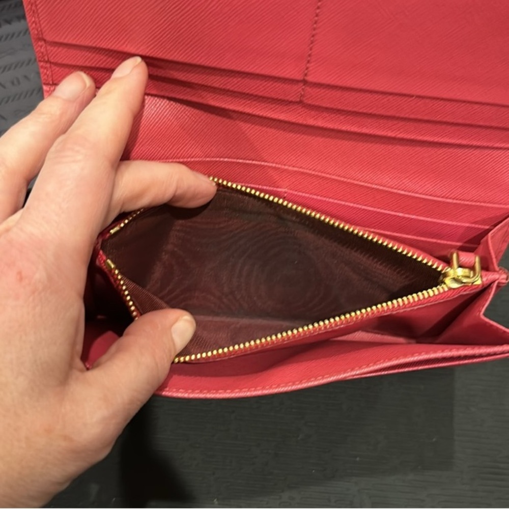 EUC Like New! Coral Pink/Peiona PRADA Saffiano Long Wallet - Picture 7 of 10